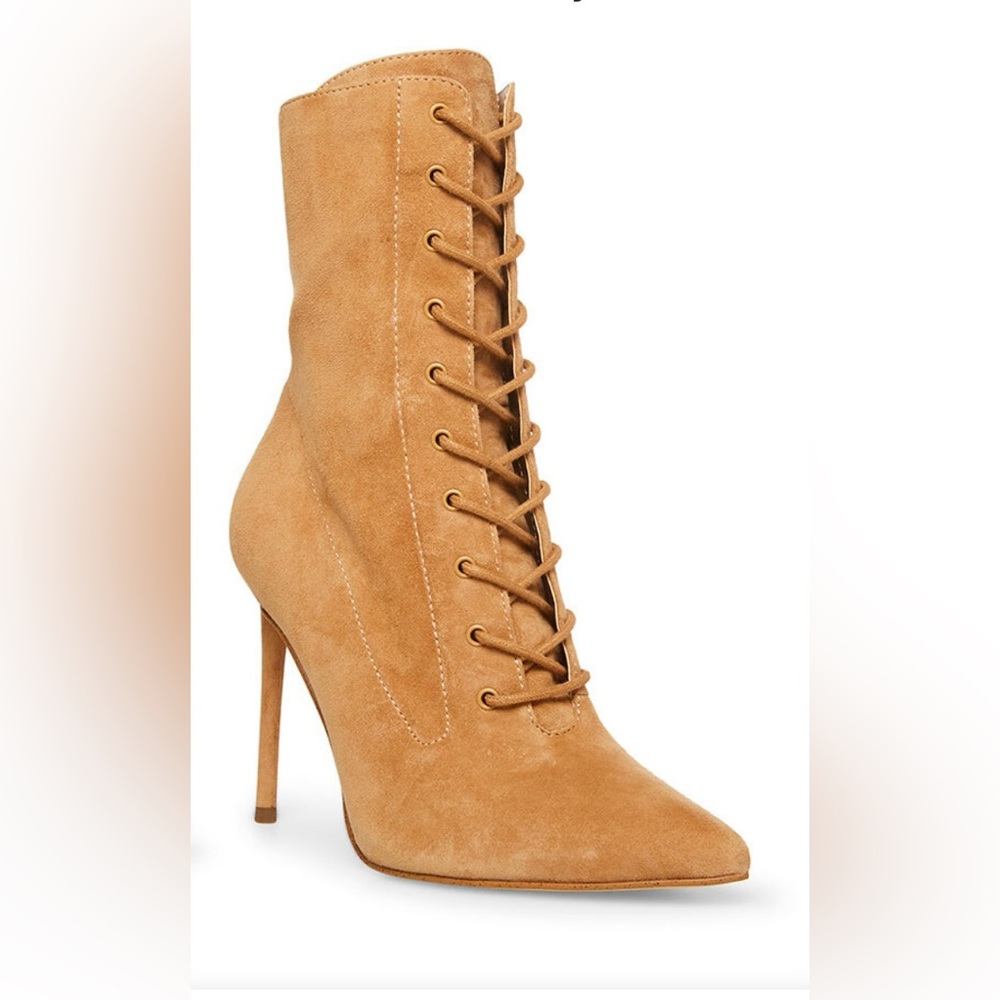 Steve Madden Suede Valency sz 7 Tan Lace Up Boots